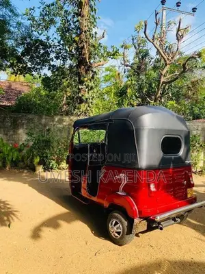 Bajaj RE 2014