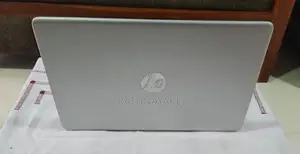 HP Laptop 15s-eq3xxx AMD Ryzen 5 5625U