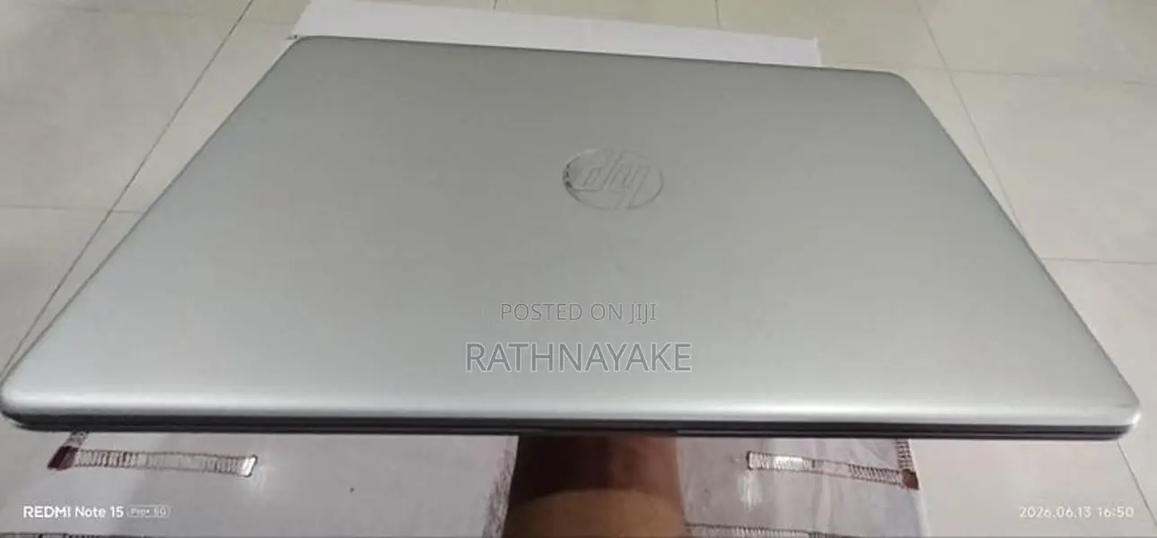 HP Laptop 15s-eq3xxx AMD Ryzen 5 5625U