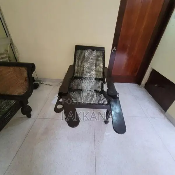 Old Resting Chair