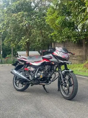 Bajaj Discover 125 2023