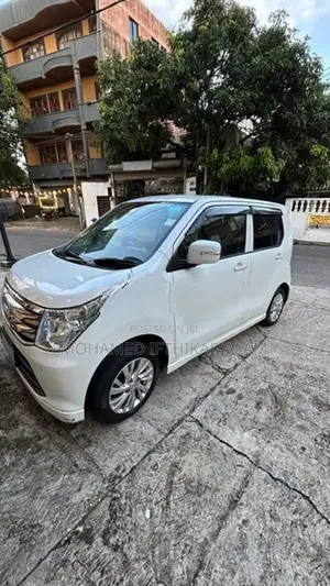 Suzuki Wagon R 2015