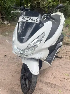 Honda PCX 2016