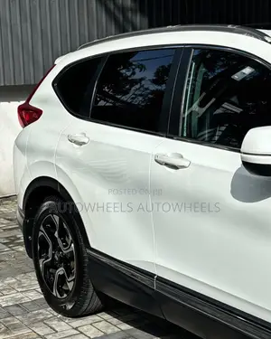 Honda CR-V 2018 Pearl