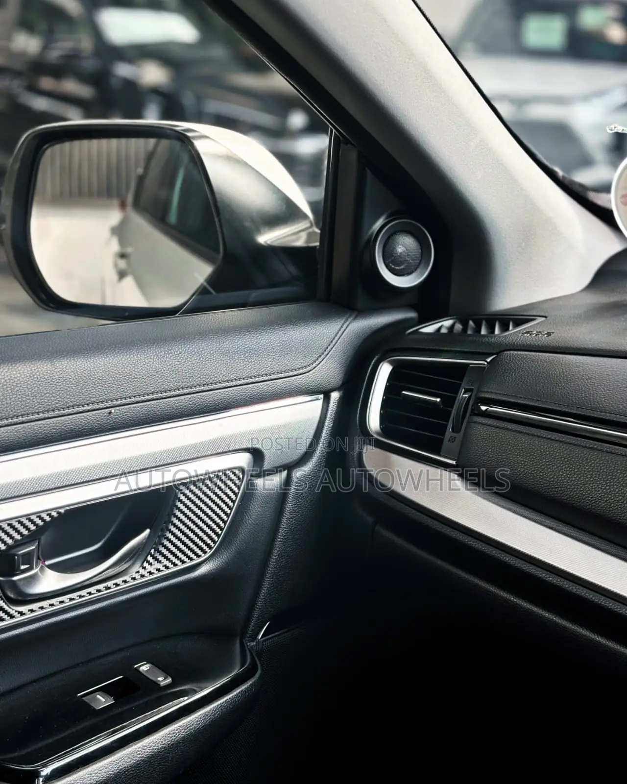Honda CR-V 2018 Pearl