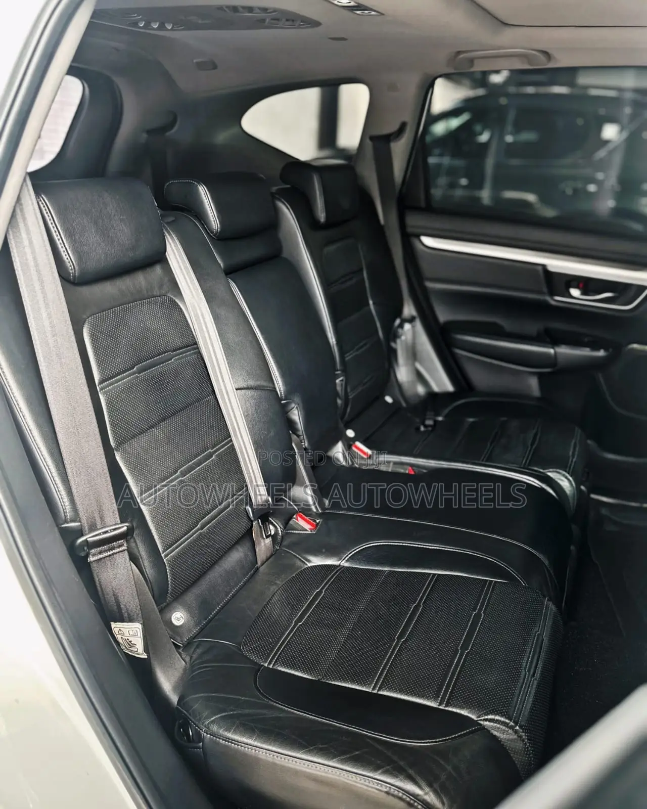 Honda CR-V 2018 Pearl