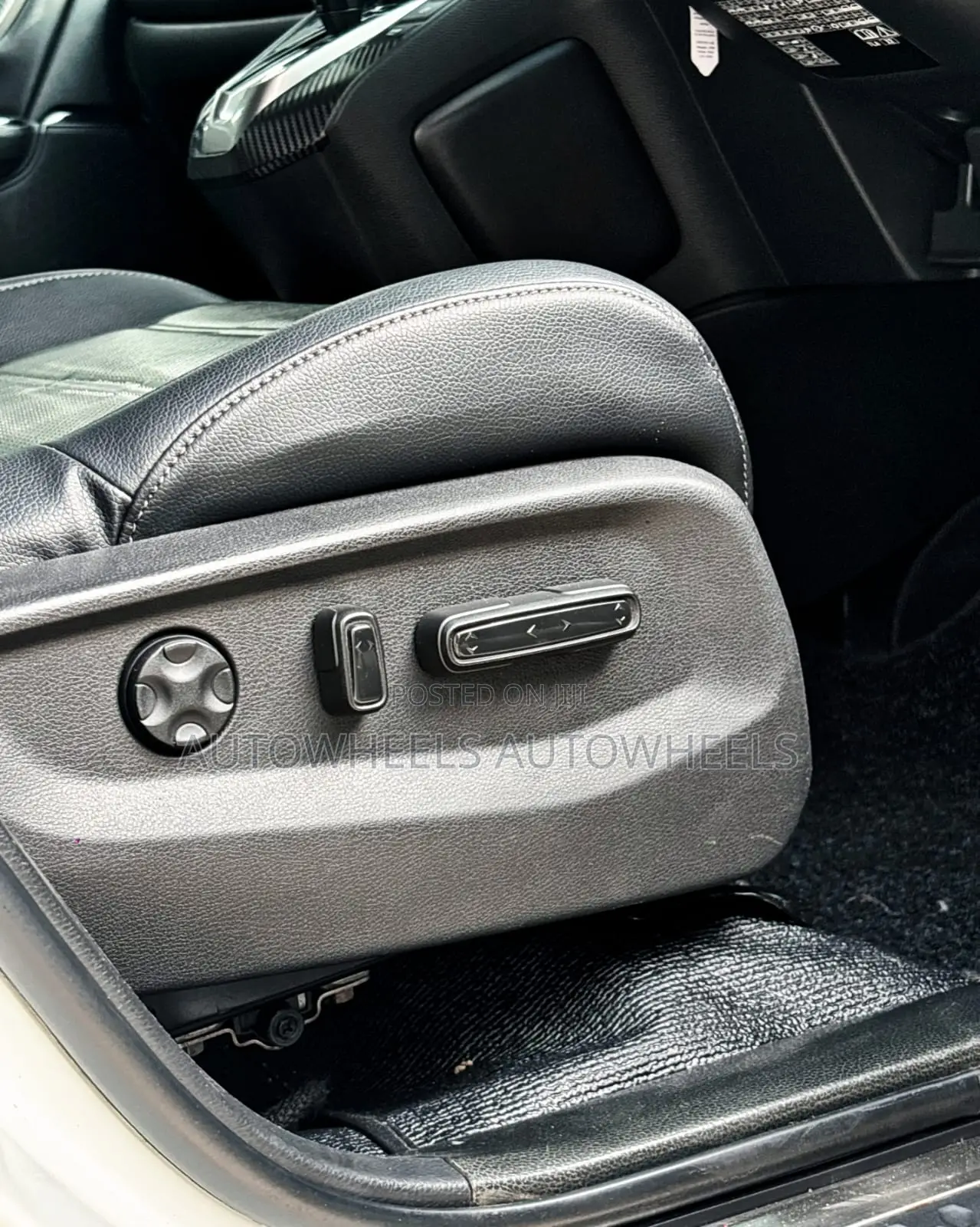 Honda CR-V 2018 Pearl