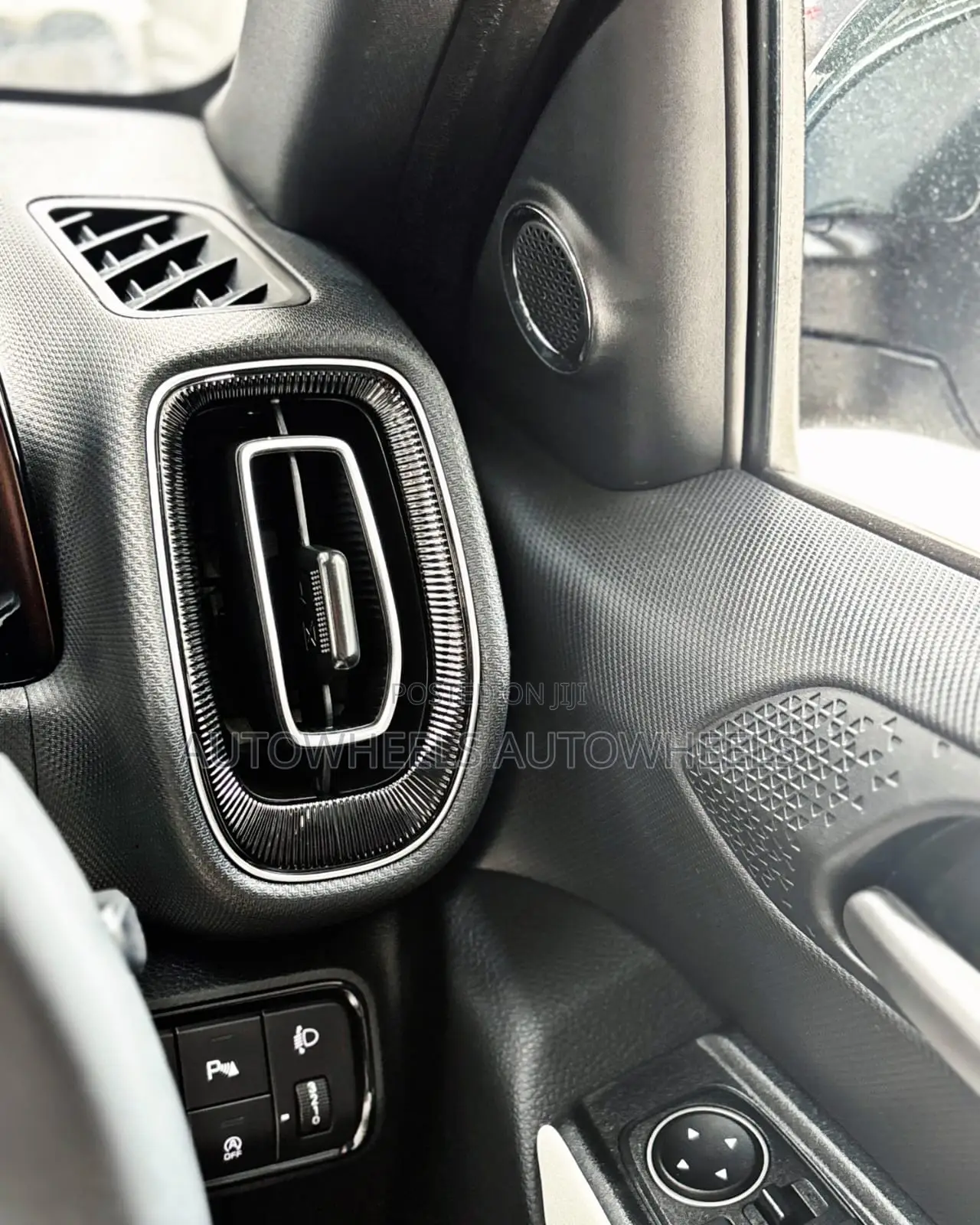 Honda CR-V 2018 Pearl