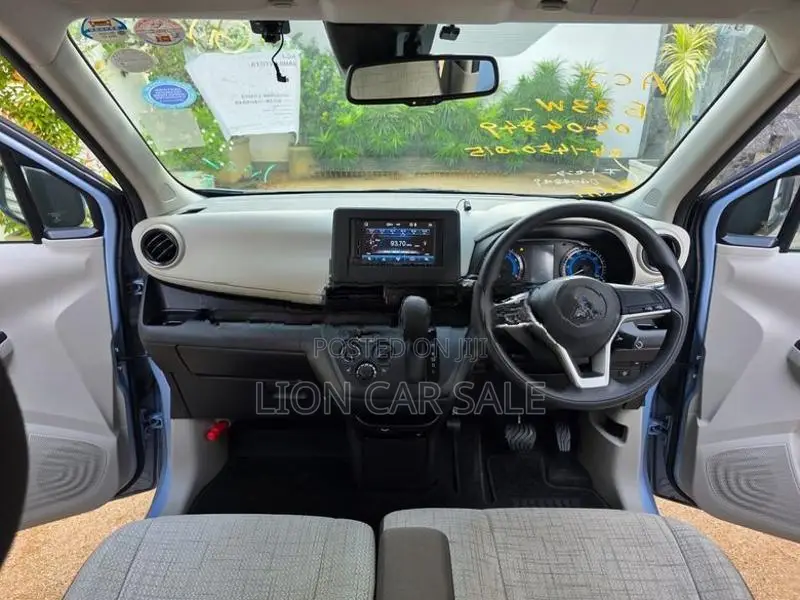 Mitsubishi eK Wagon M Grade 2024