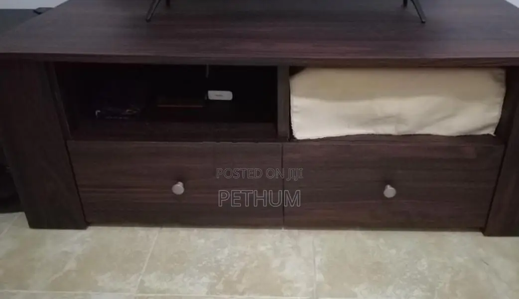 Damro Tv Stand