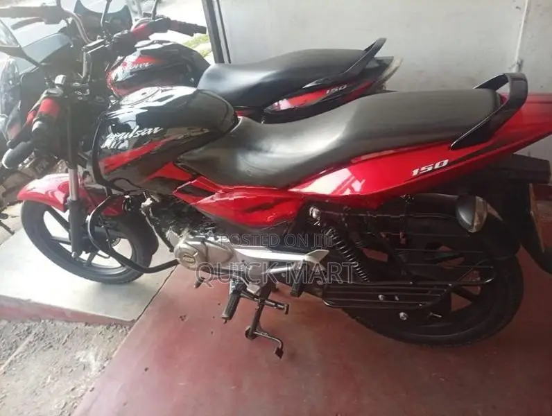 Bajaj Pulsar 150 2013
