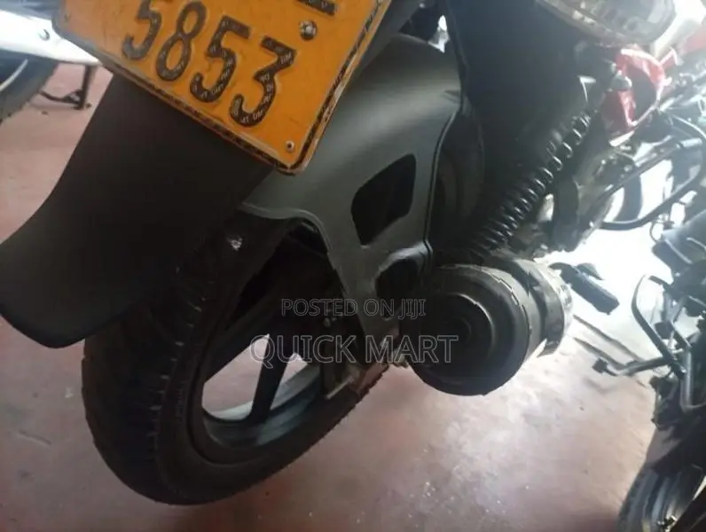 Bajaj Pulsar 150 2013