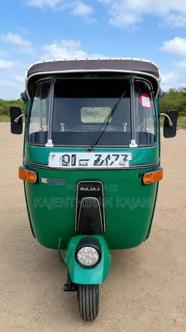 Bajaj RE 2005