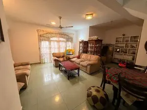 8 Bedroom Luxury House for Sale at Colombo 05