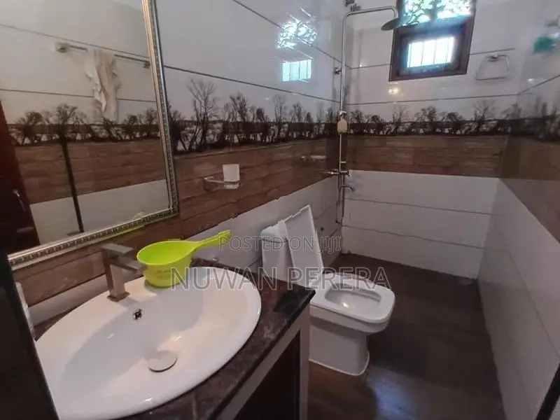 Piliyandala Dampe 3br house with 2 parking slots for sale