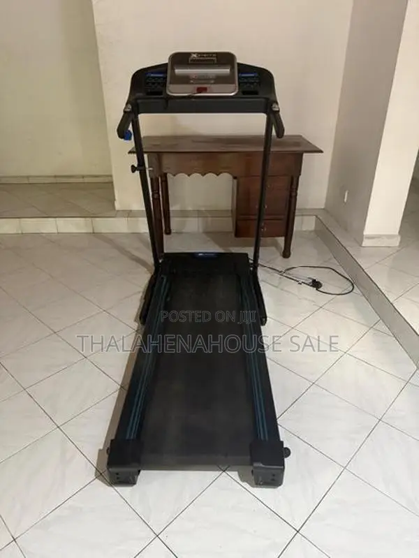 Treadmill - Xterra TR150