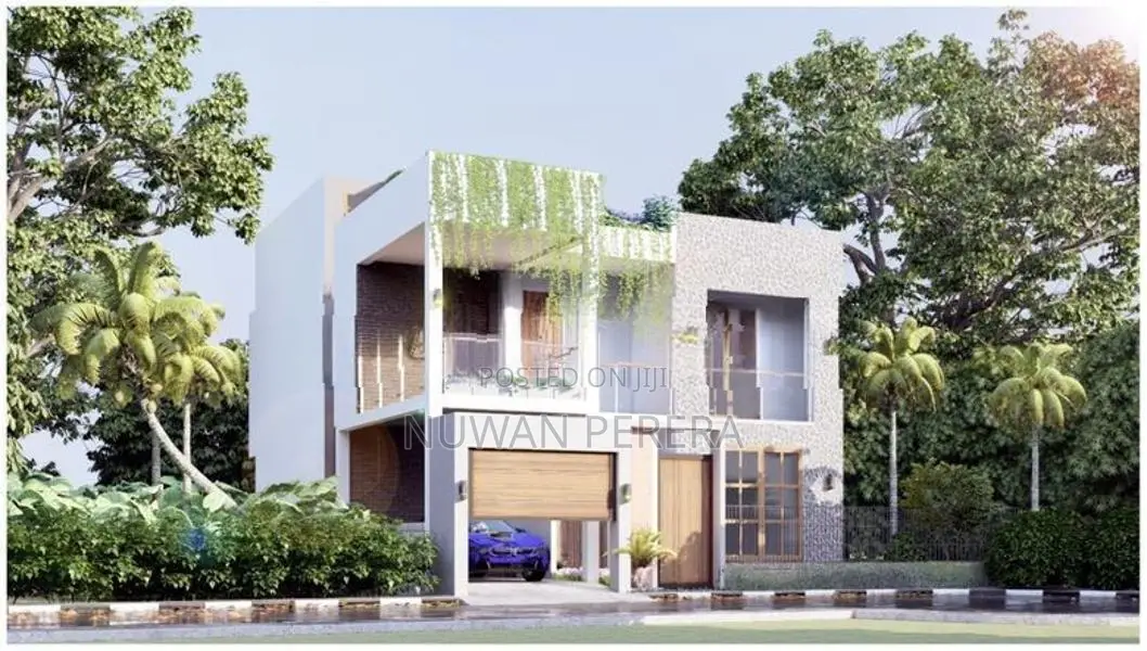 Piliyandala infront of Commercial credit training center 3 storey hous