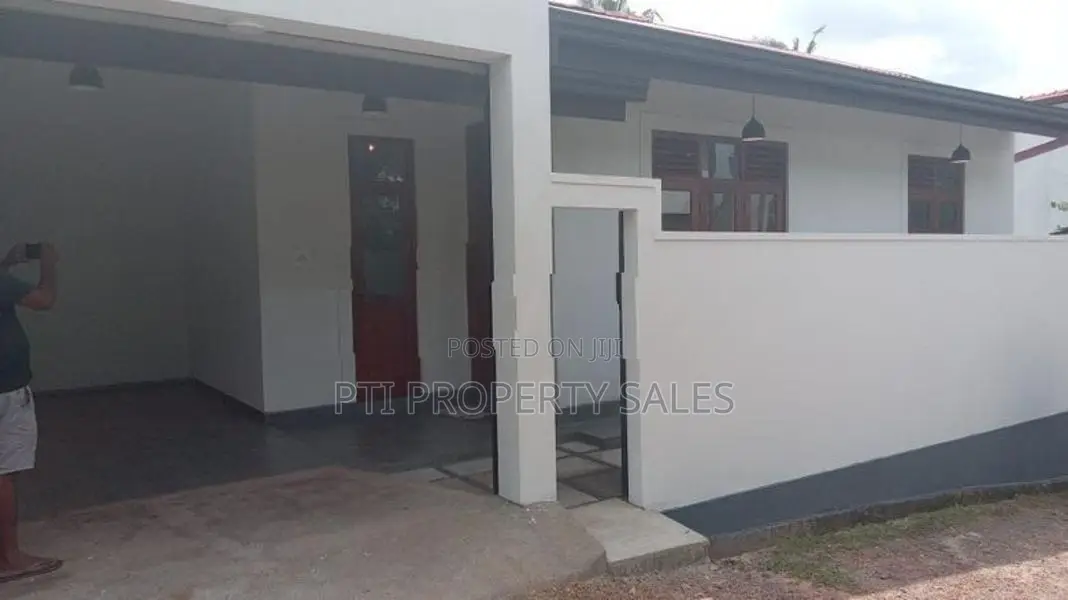 Brand New Single House for Sale – Polgasowita, Jayaliyagama