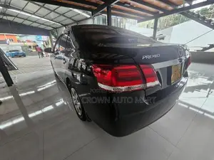Toyota Premio 2017