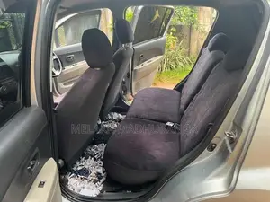 Toyota Passo 2005