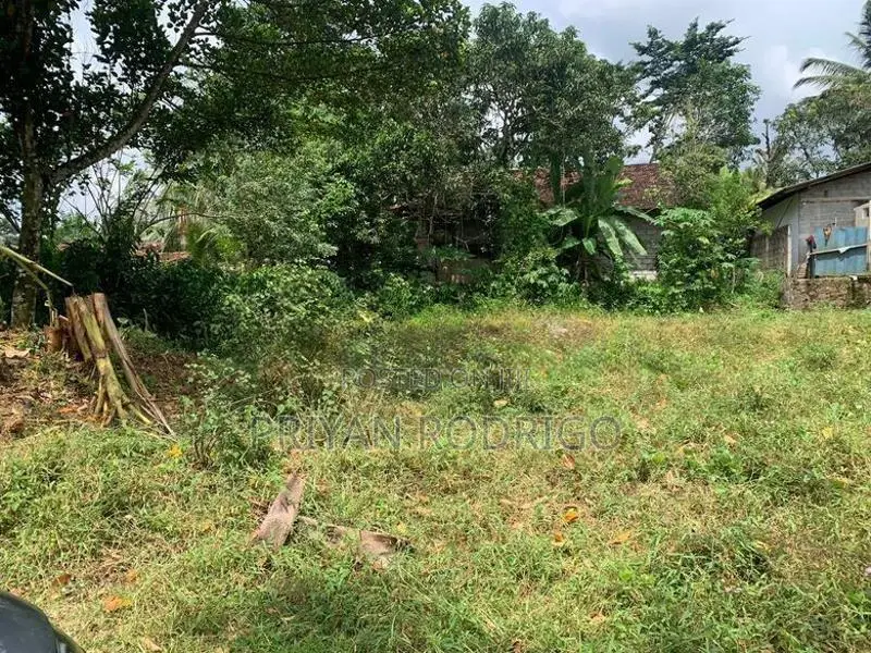 Homagama, Kiriwaththuduwa 24 Perches of Land for Sale
