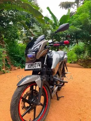 TVS Apache RTR 150 2015