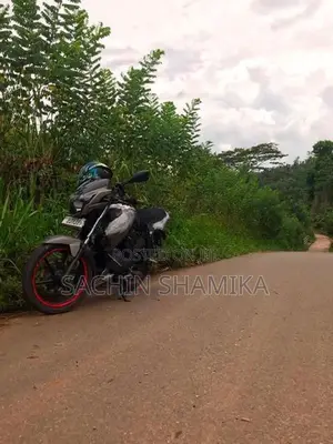 TVS Apache RTR 150 2015