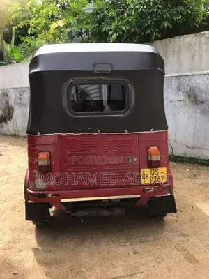 Bajaj RE 2009