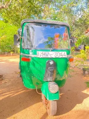 Bajaj RE 2009