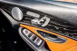 Mercedes Benz C200 2019