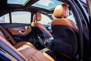 Mercedes Benz C200 2019