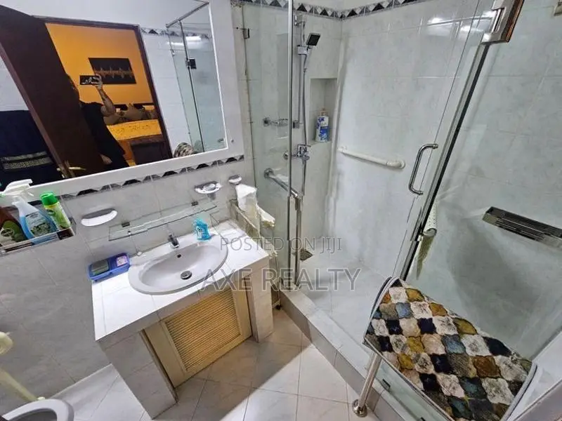 Refurbished 2 Bed for Rent in Colombo 03 (expats Only)