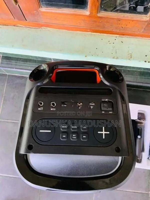 Ravo 6006 Speakers