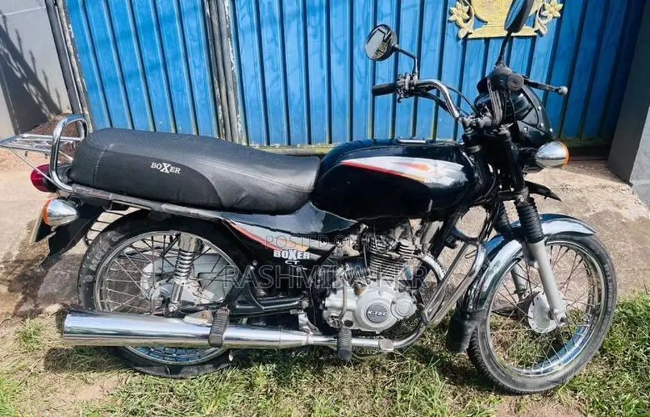 Bajaj Boxer 2004