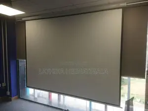 Projector screen VEGA 4.3 formet and 16.9 hd