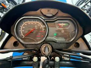 Bajaj Platina 100 ES EFI 2026