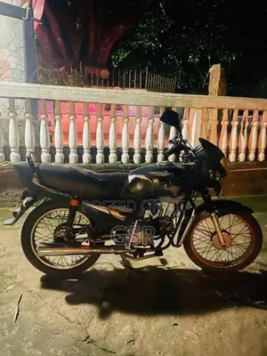 TVS Centra 100 2005
