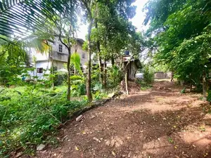 ( IS-1116) Valuable Residential Bare Land Sale in Homagama Godagama