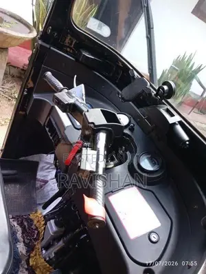 Bajaj RE fl 2018