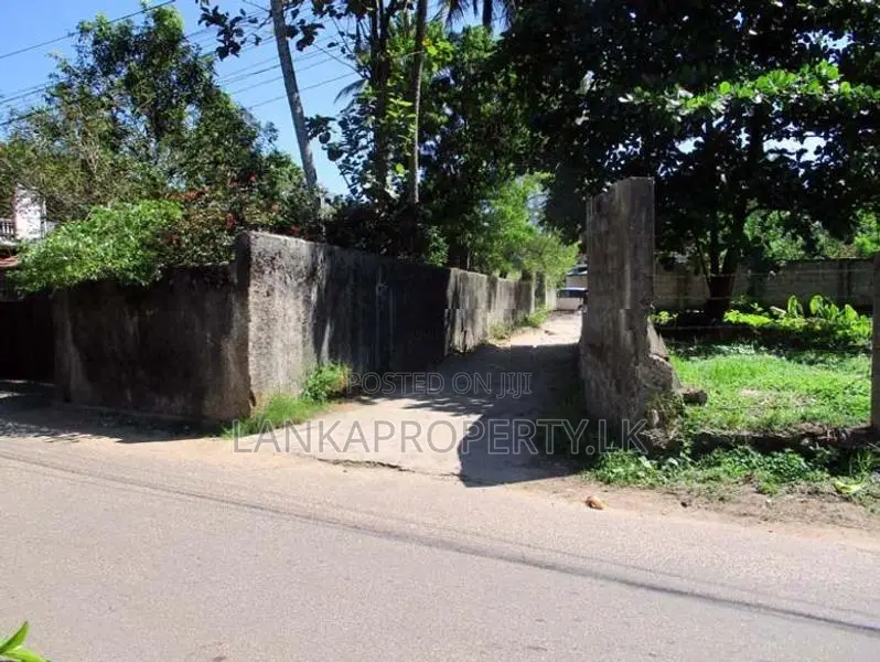 Residential Land for Sale in Wijerama Rd Gampaha
