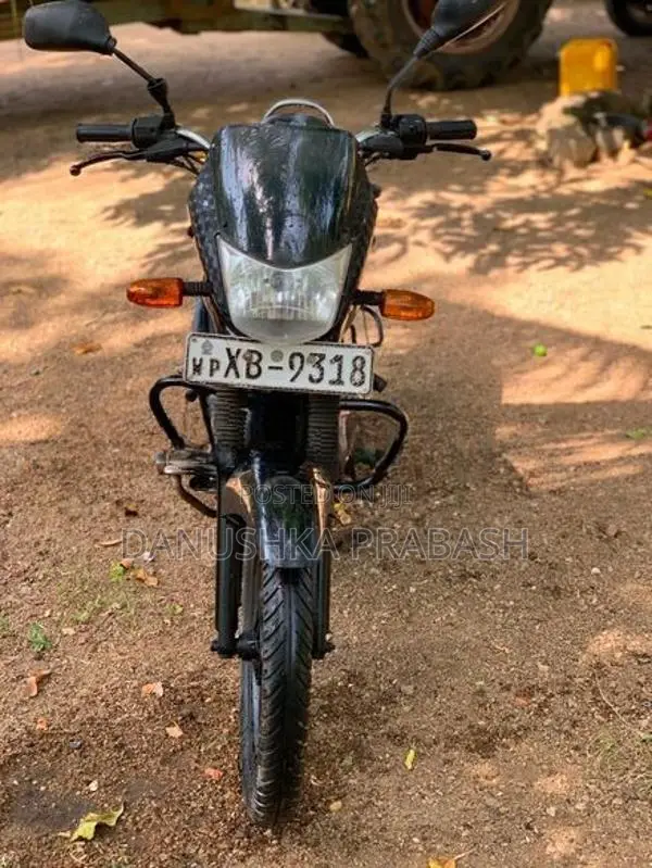 Bajaj Platina 2011