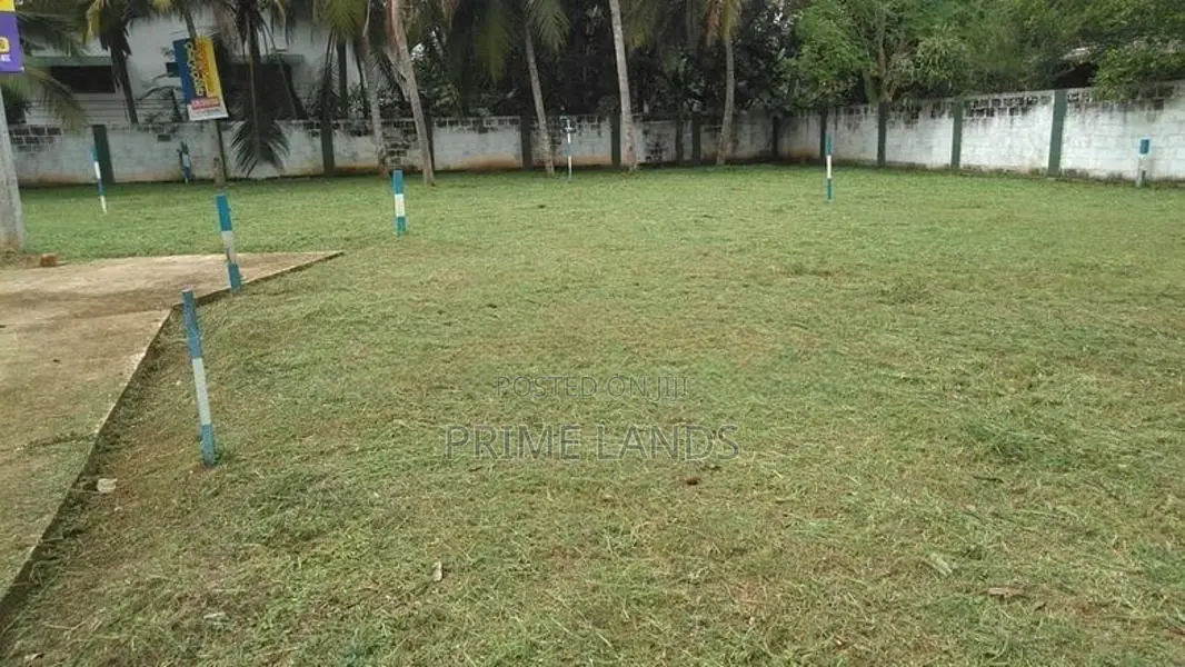 Land in Anuradhapura, Dhaiyagama Junction
