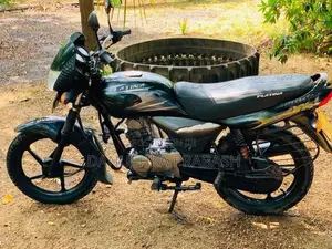 Bajaj Platina 2011