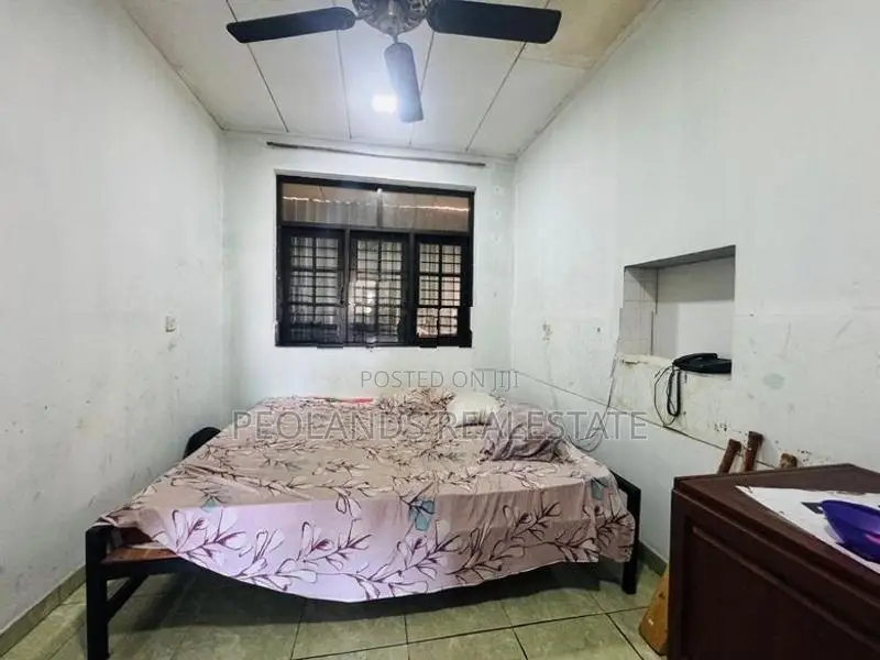 (RCR615) Commercial Property for Rent in Moratuwa