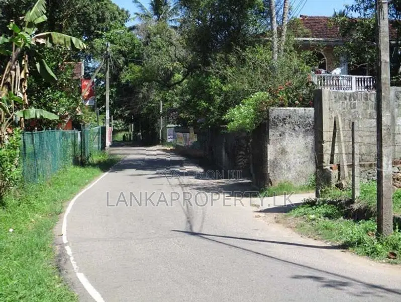 Residential Land for Sale in Wijerama Rd Gampaha