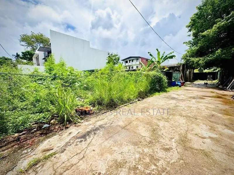 (SL1018) 7.5 Perch Land for Sale in Nugegoda