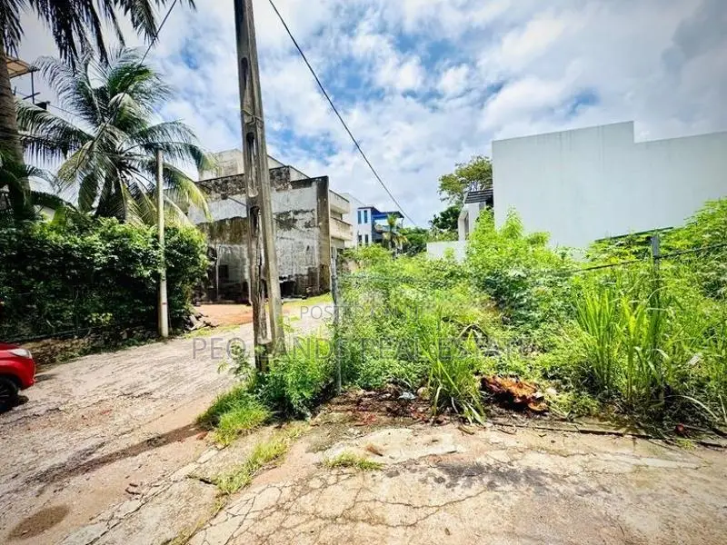 (SL1018) 7.5 Perch Land for Sale in Nugegoda