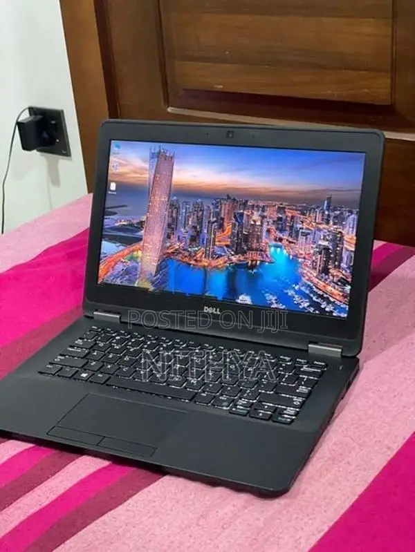 Dell Latitude E7270 I5 6th Gen