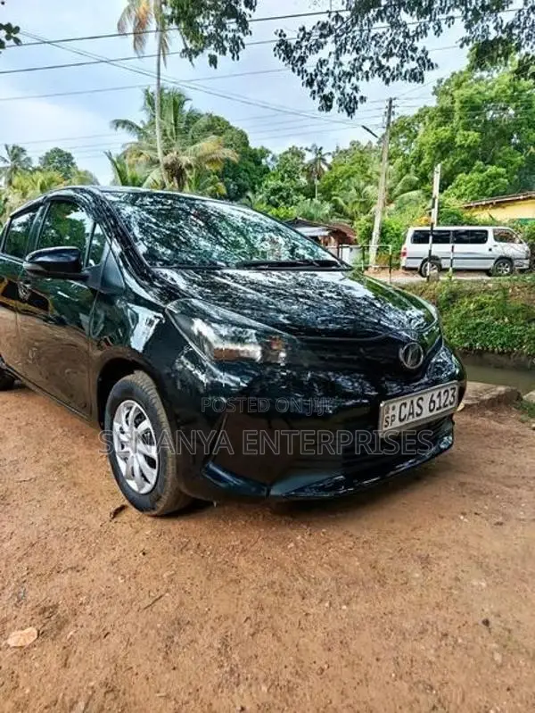 Toyota Vitz 1st Owner 2014