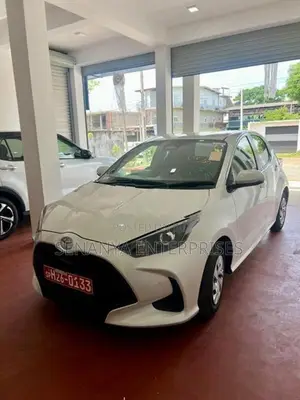 Toyota Yaris X Limited Push Start 2024